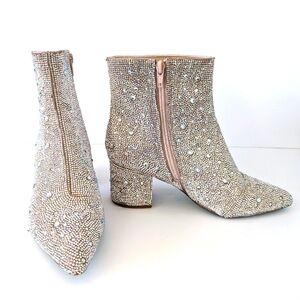 Betsy Johnson Rhinestone Silver irredescent block heeled booties. Size 7